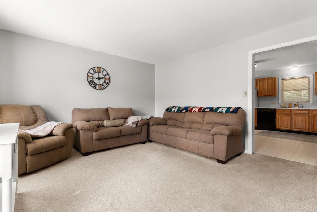 22 Merrifield Street Rowley, MA 01969 - Photo 7 of 19 Gallery Image 7
