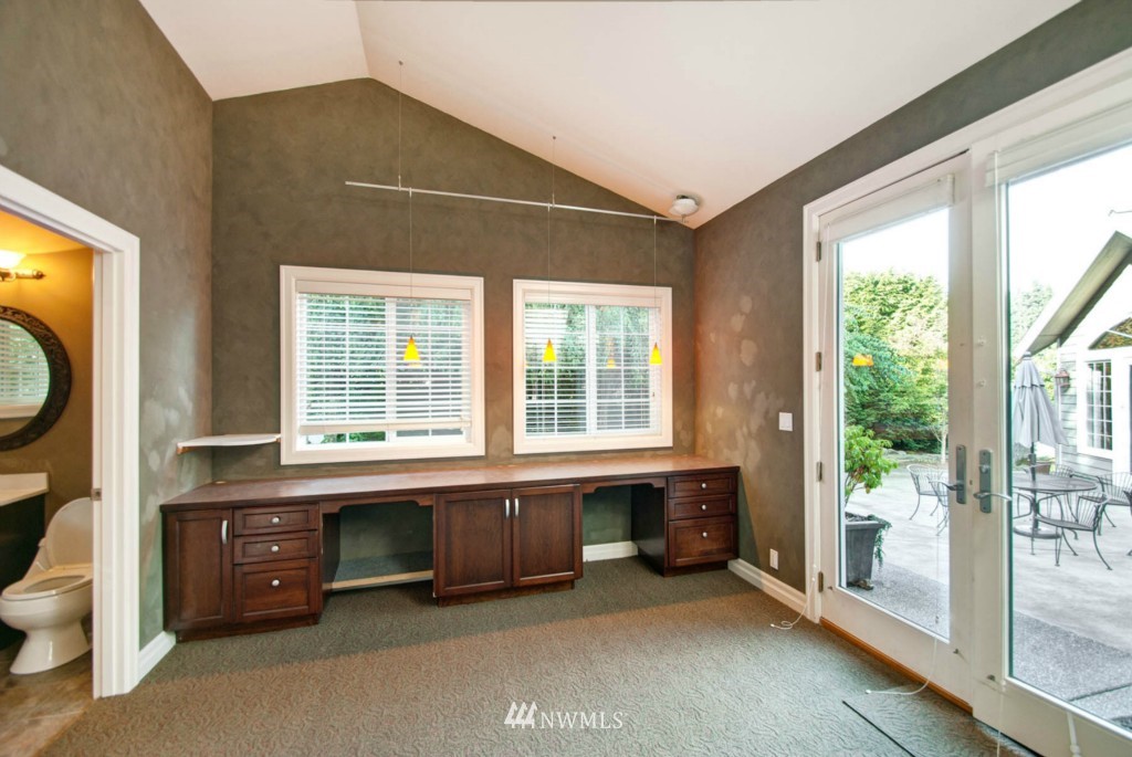 710 Linden Road Bellingham, WA 98229 - Photo 13 of 15