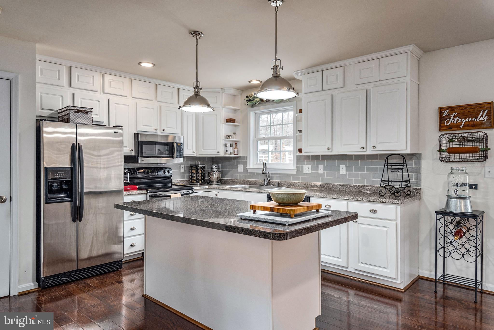 92 Quarry Road Stafford, VA 22554 - Photo 2 of 52 Updated bright kitchen with island!