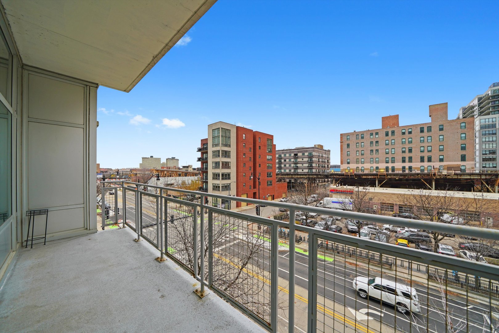 50 East 16th Street, Unit 414 Chicago, IL 60616 - Photo 24 of 26 a view of a balcony with city