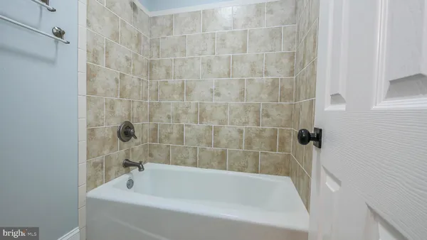 $2,450 | 4623 Schooner Road, Unit B, Brigantine, NJ 08203