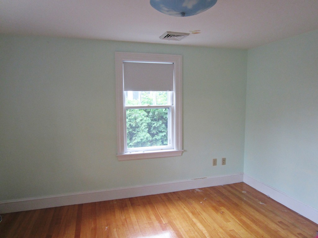 125 Prospect Street Wellesley, MA 02481 - Photo 11 of 20