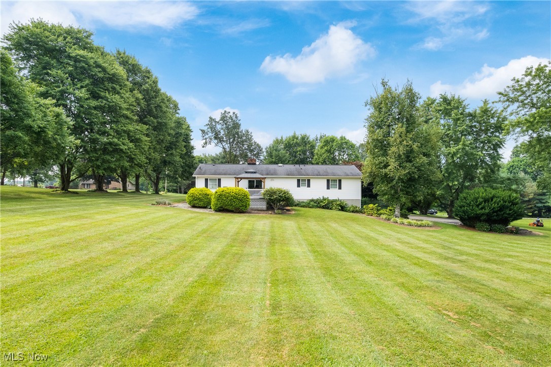 3111 Serfass Road Clinton, OH 44216 - Photo 29 of 34 View of green lawn