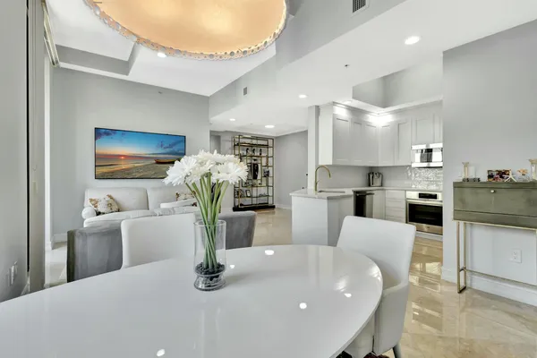 $7,500 | 701 South Olive Avenue, Unit 2108, West Palm Beach, FL 33401