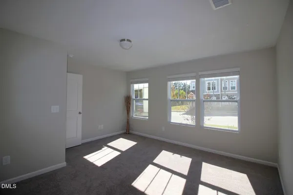 $2,195 | 349 Great Northern Station, Apex, NC 27502