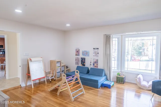 $1,100,000 | 12 Pence Road, Manalapan, NJ 07726