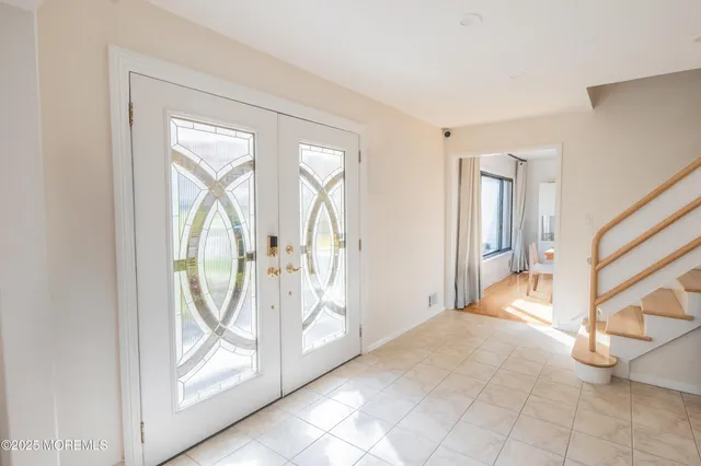 $1,100,000 | 12 Pence Road, Manalapan, NJ 07726