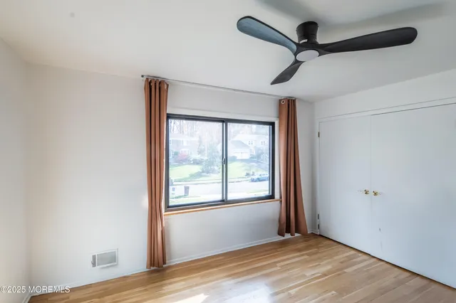 $1,100,000 | 12 Pence Road, Manalapan, NJ 07726