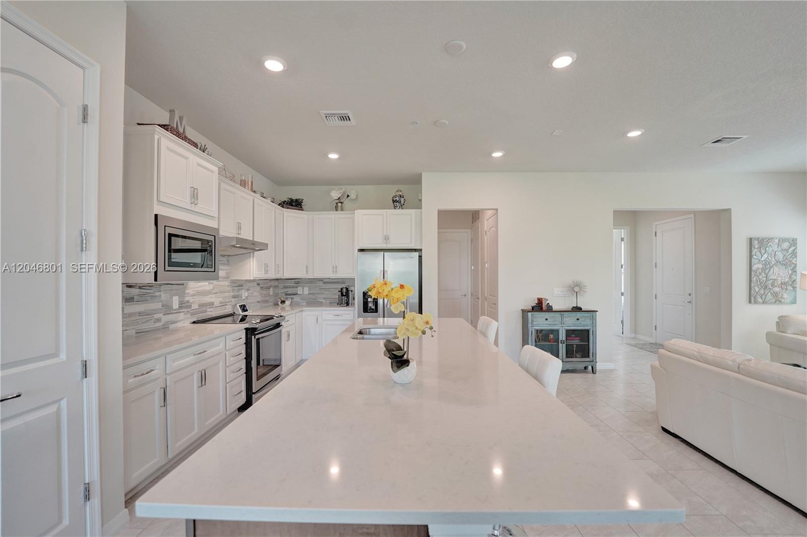 21982 Canadensis Circle, Unit 101 Boca Raton, FL 33428 - Photo 11 of 53