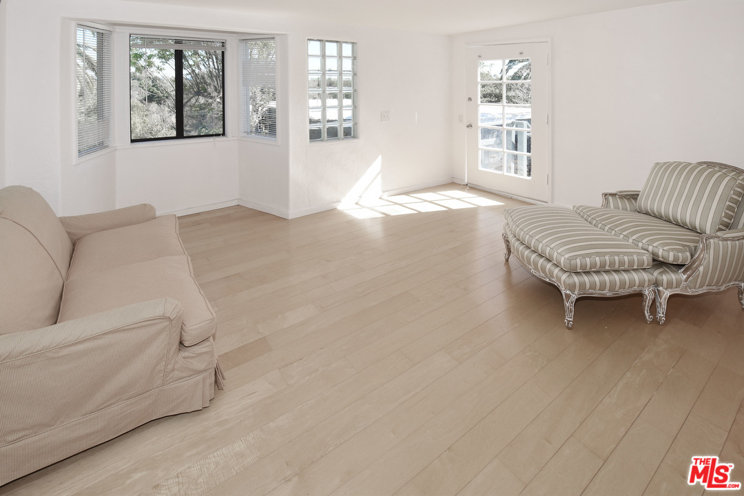 28819 Selfridge Drive Malibu, CA 90265 - Photo 25 of 40