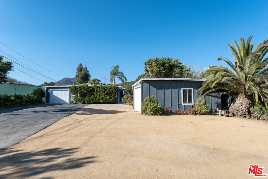 28819 Selfridge Drive Malibu, CA 90265 - Photo 32 of 40