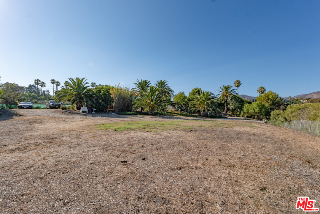 28819 Selfridge Drive Malibu, CA 90265 - Photo 35 of 40