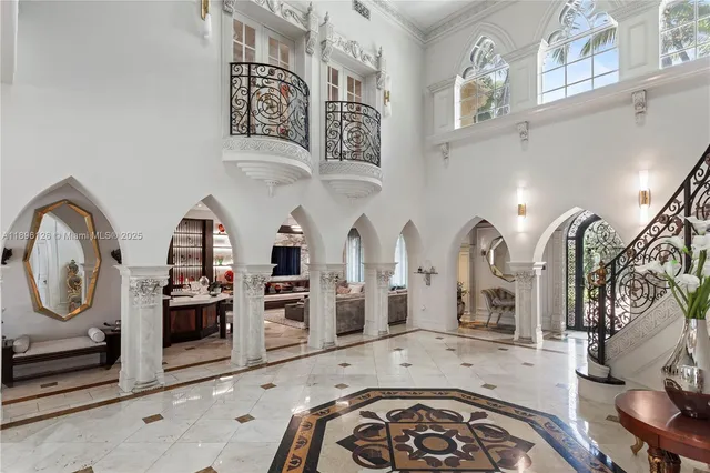 a view of a entryway door view