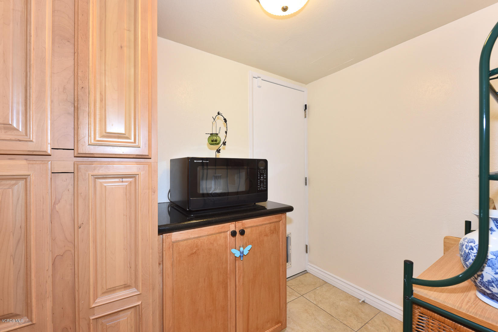 5220 West Wooley Road Oxnard, CA 93035 - Photo 18 of 36 318067_wooley_044