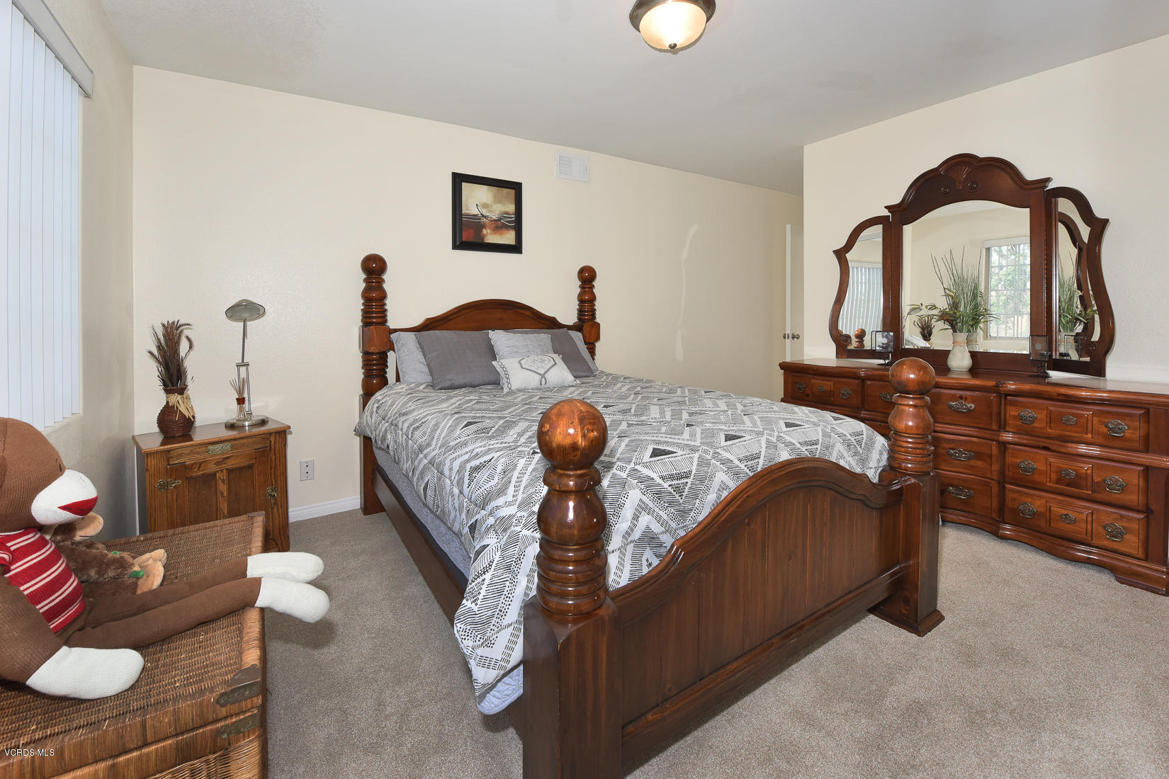 5220 West Wooley Road Oxnard, CA 93035 - Photo 22 of 36 318067_wooley_054
