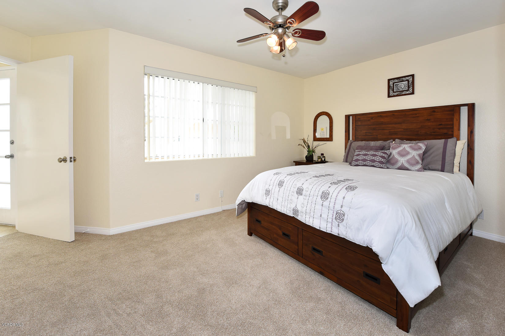 5220 West Wooley Road Oxnard, CA 93035 - Photo 25 of 36 318067_wooley_057