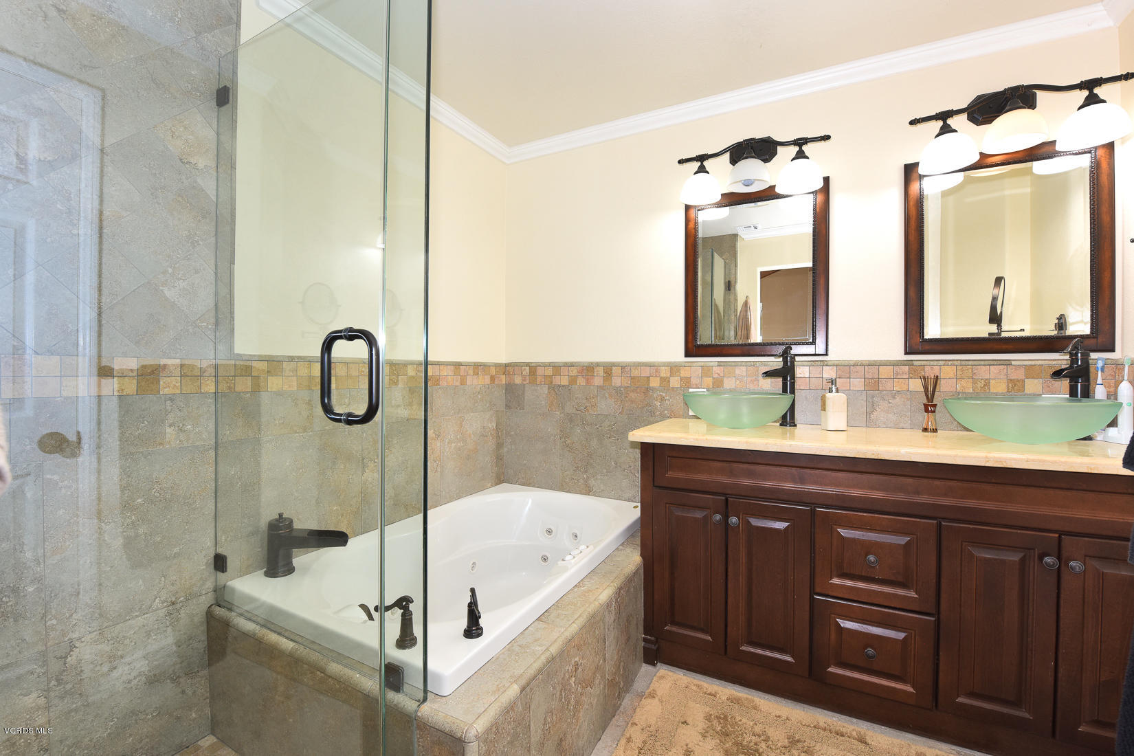 5220 West Wooley Road Oxnard, CA 93035 - Photo 31 of 36 318067_wooley_066