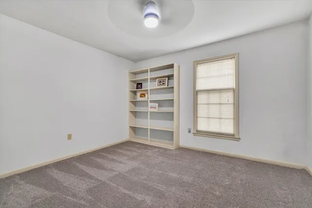 $189,900 | 5260 Cross Bow Circle, Unit 10D, Roanoke, VA 24018