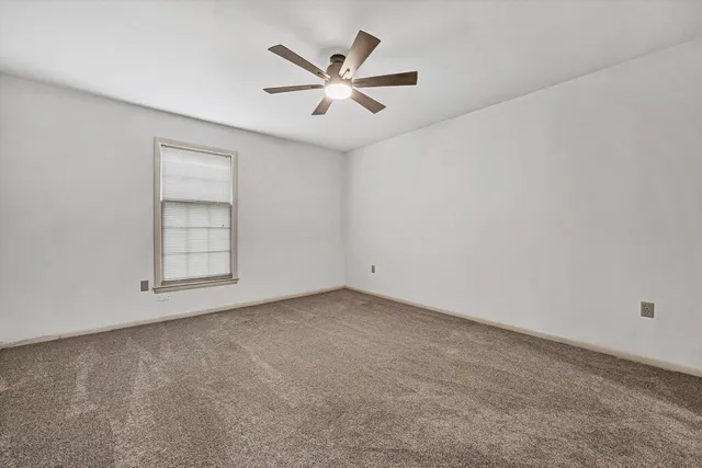 $189,900 | 5260 Cross Bow Circle, Unit 10D, Roanoke, VA 24018