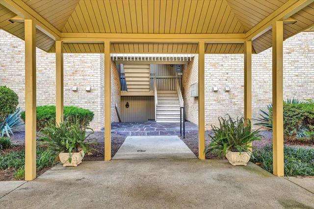 $189,900 | 5260 Cross Bow Circle, Unit 10D, Roanoke, VA 24018