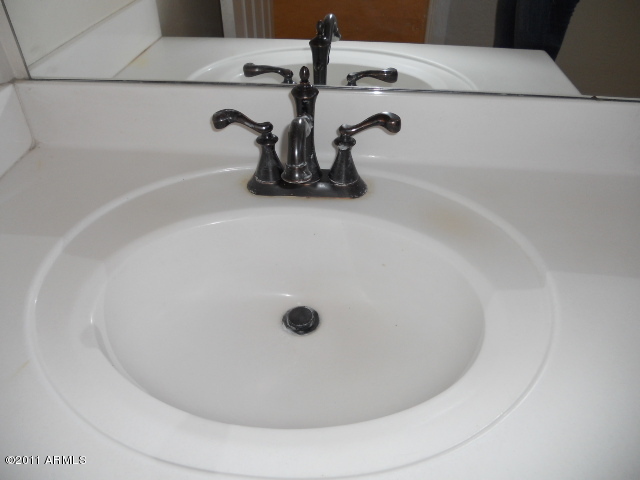 3350 East Powell Way Gilbert, AZ 85298 - Photo 24 of 25 Bath fixture