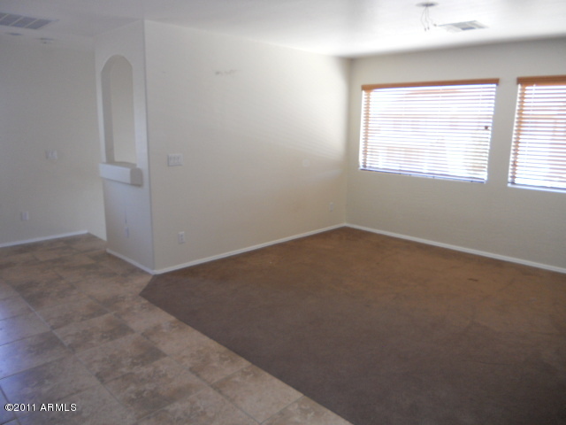 3350 East Powell Way Gilbert, AZ 85298 - Photo 5 of 25 Loft