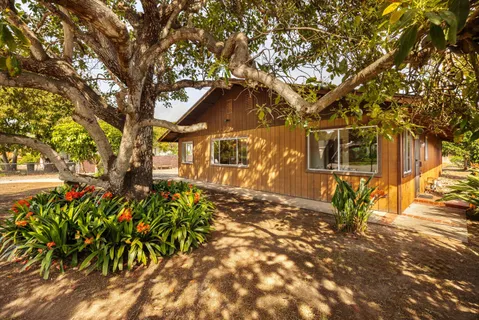 $2,195,000 | 5534 Calle Ocho, Carpinteria, CA 93013