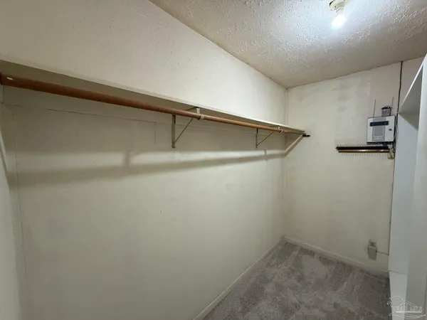 $2,550 | 3801 North 12th Avenue, Pensacola, FL 32503