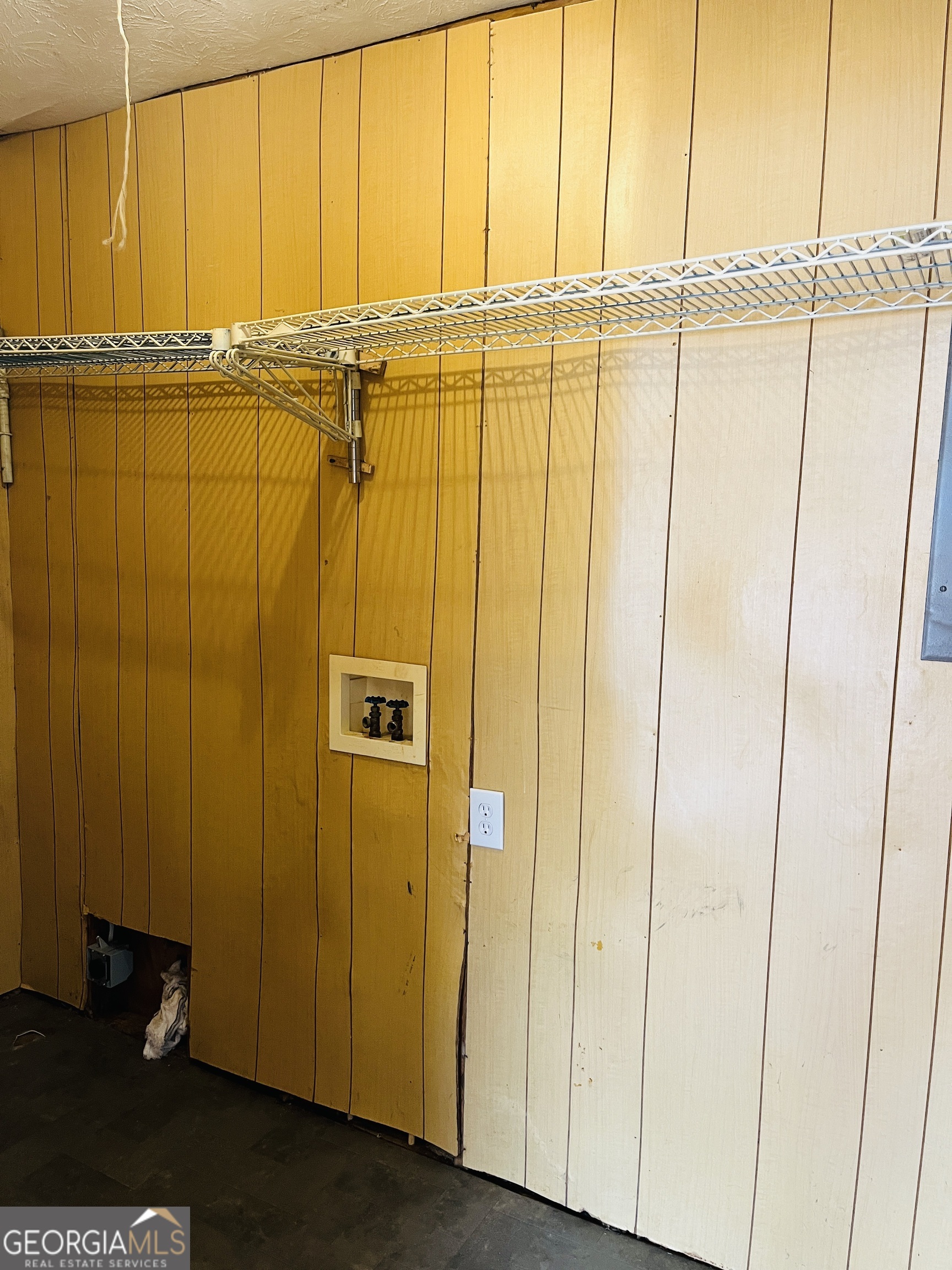 1085 Horsley Mill Road Carrollton, GA 30116 - Photo 24 of 26 a view of a walk in closet