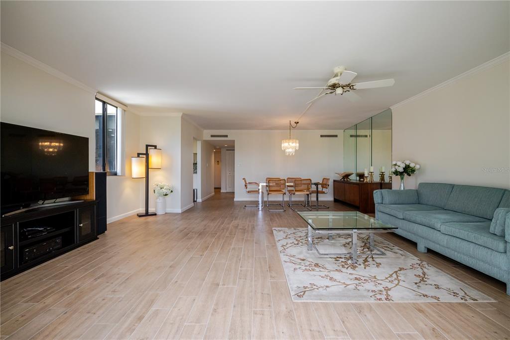 6267 Midnight Pass Road, Unit 306 Sarasota, FL 34242 - Photo 27 of 86