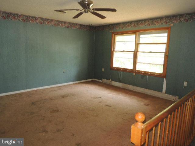 1669 Henshaw Road Inwood, WV 25428 - Photo 8 of 28 Family Room