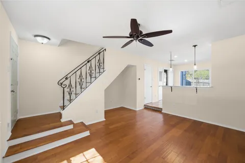 $214,900 | 1411 Gracy Farms Lane, Unit 52, Austin, TX 78758