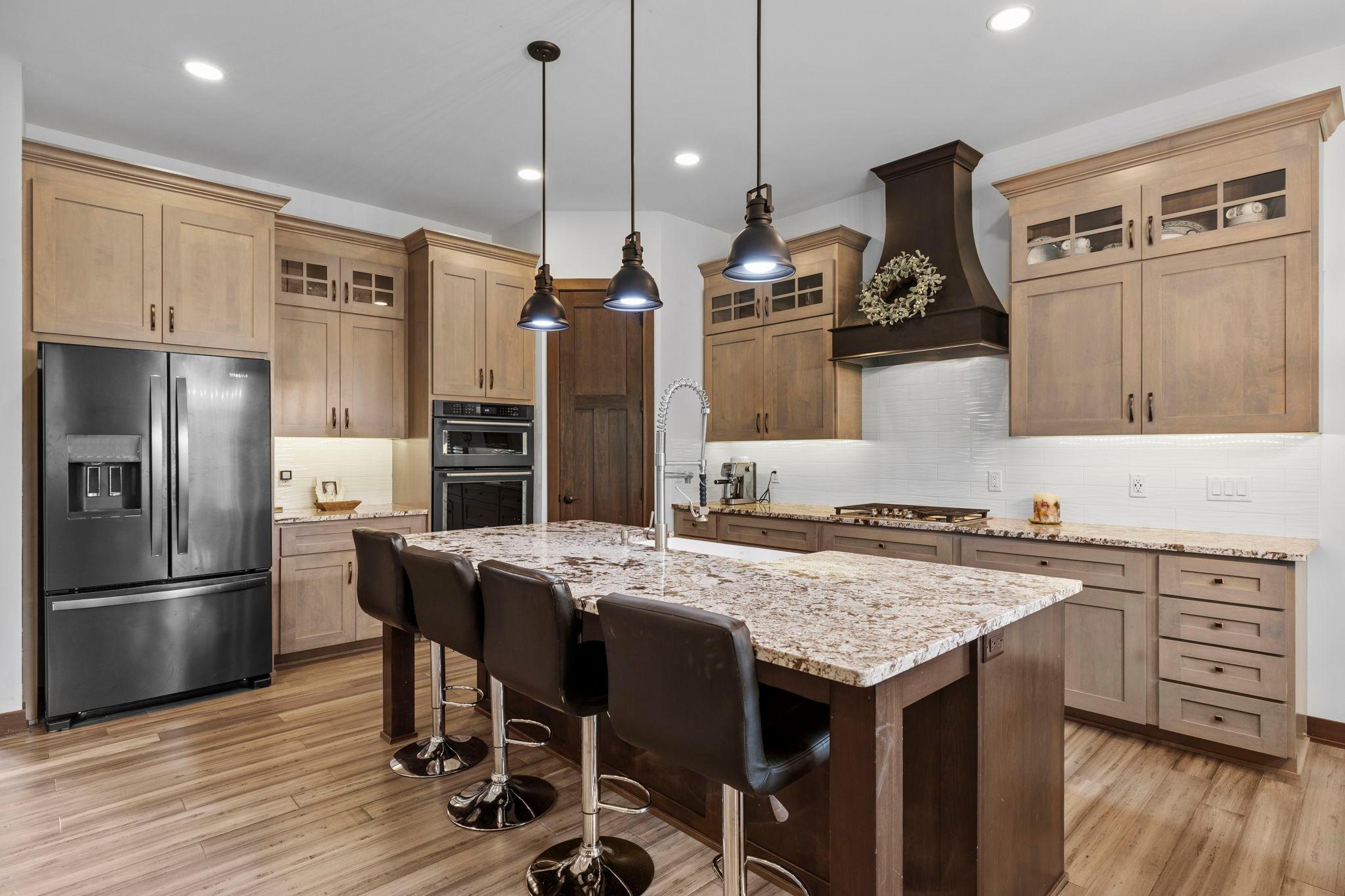 16685 Judicial Road Lakeville, MN 55044 - Photo 9 of 51