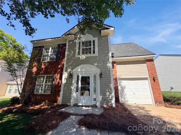 $344,000 | 6032 Briggs Drive, Charlotte, NC 28269