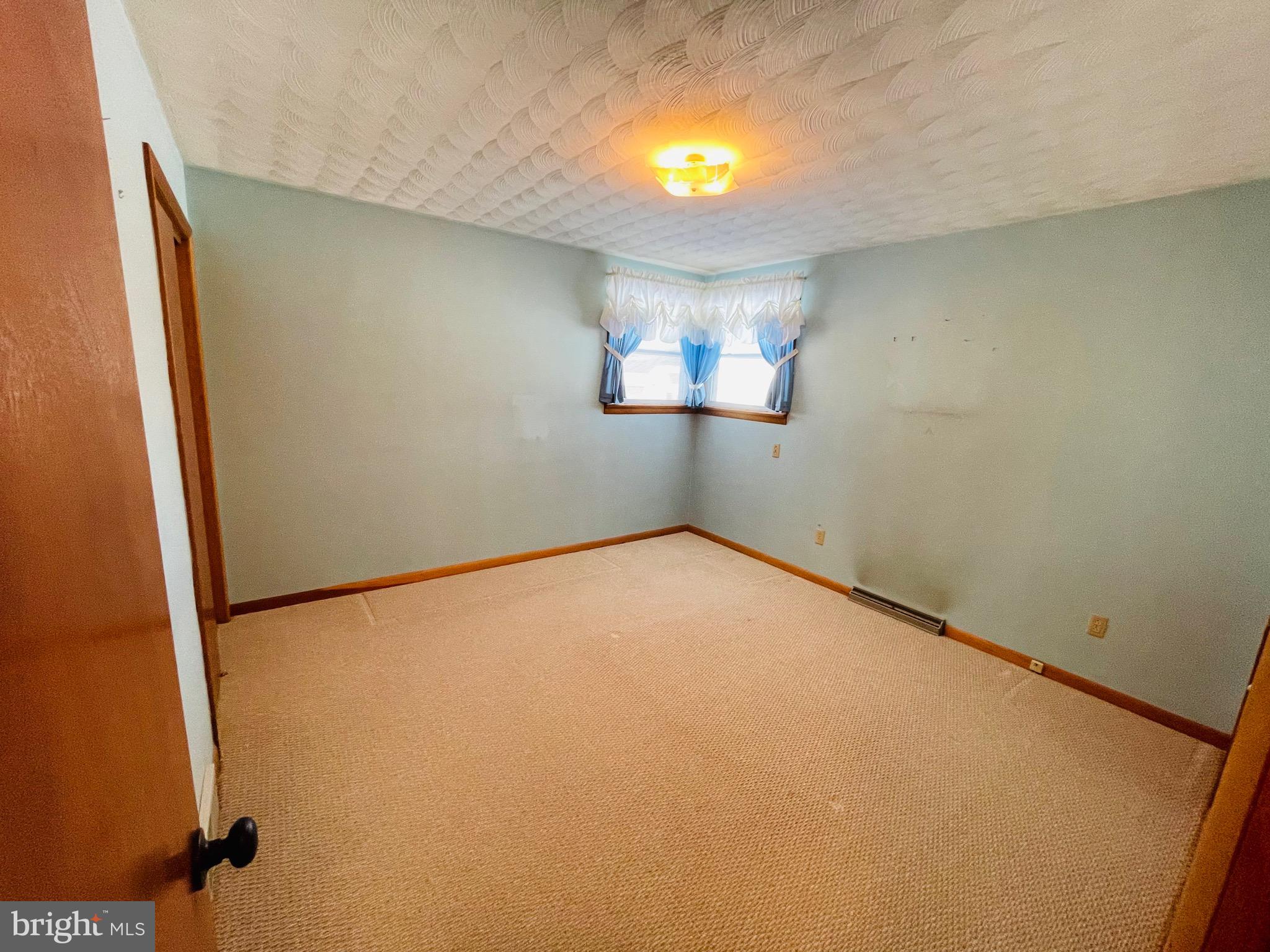 3521 Holly Road Dover, PA 17315 - Photo 12 of 20 Gallery Image 12