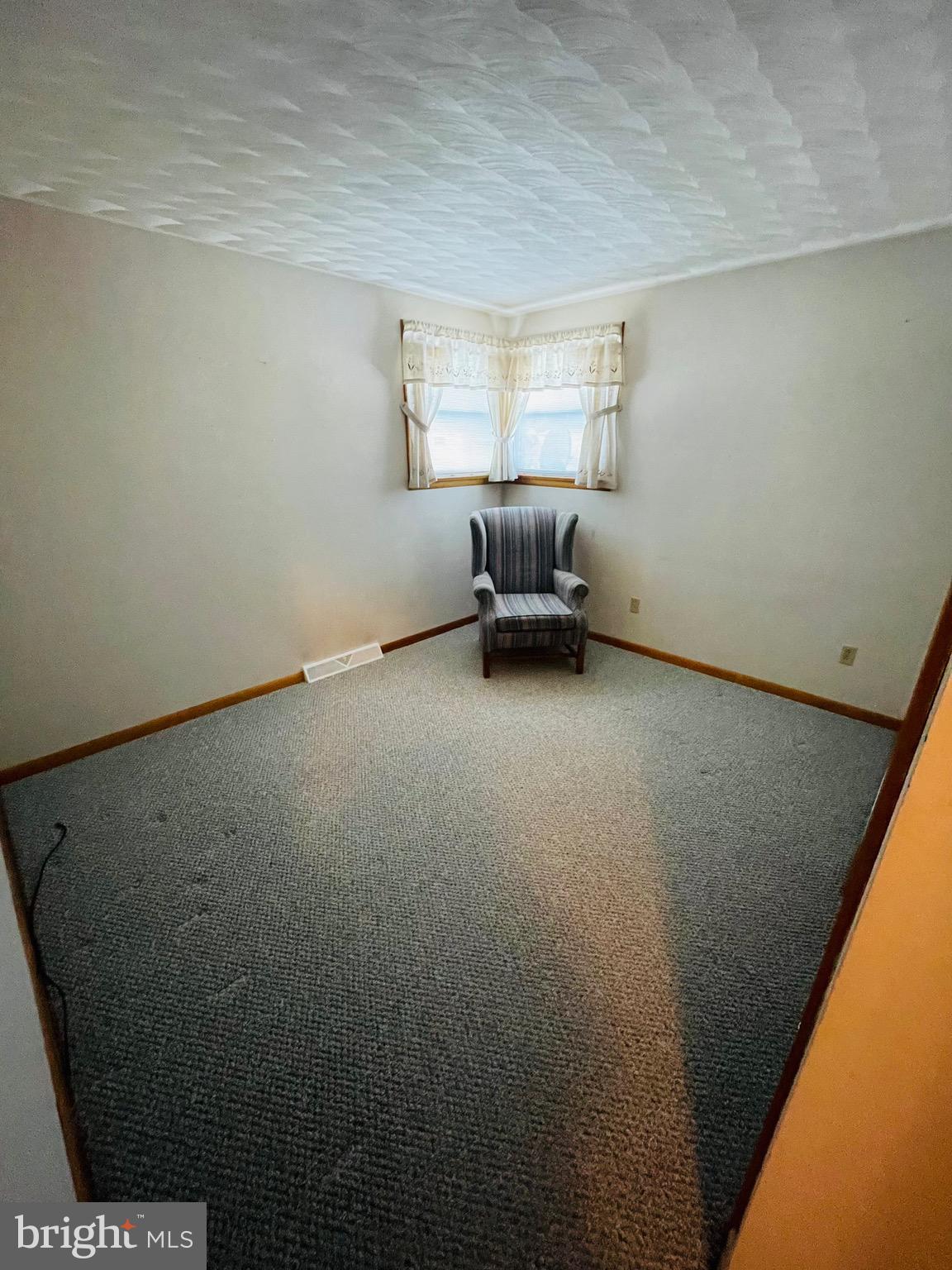 3521 Holly Road Dover, PA 17315 - Photo 16 of 20 Gallery Image 16