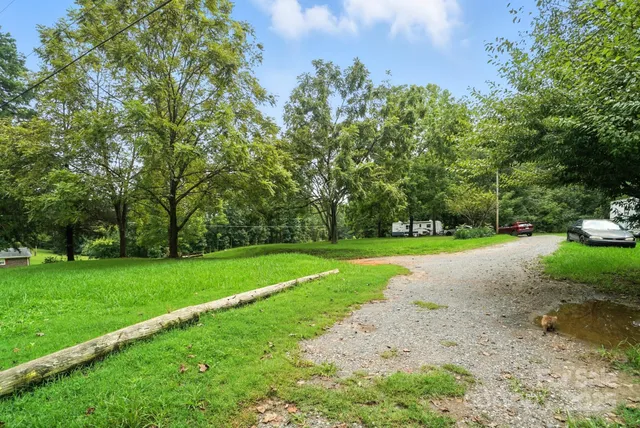 $285,000 | 450 Dixon School Road, Kings Mountain, NC 28086
