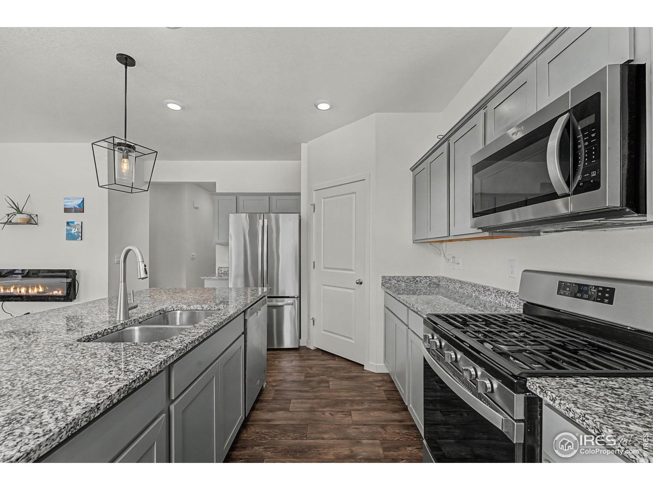 242 Swallow Road Johnstown, CO 80534 - Photo 11 of 43