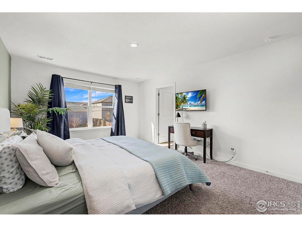 242 Swallow Road Johnstown, CO 80534 - Photo 20 of 43