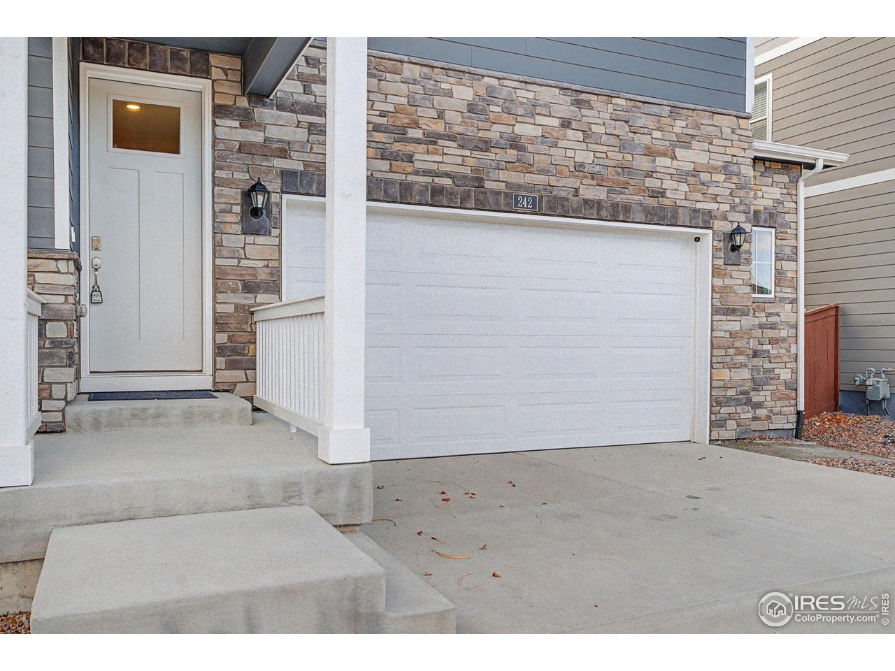 242 Swallow Road Johnstown, CO 80534 - Photo 34 of 43