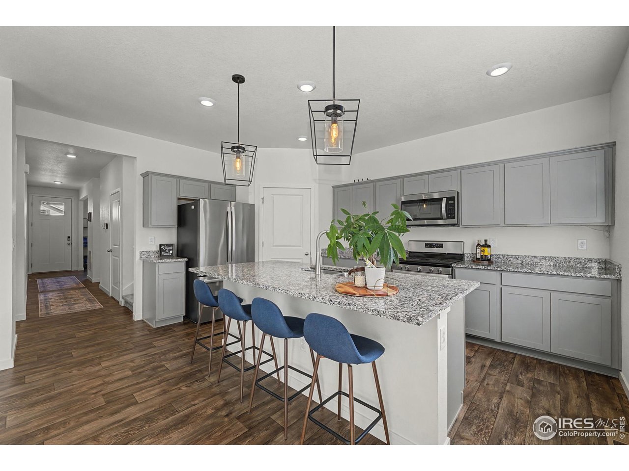 242 Swallow Road Johnstown, CO 80534 - Photo 8 of 43