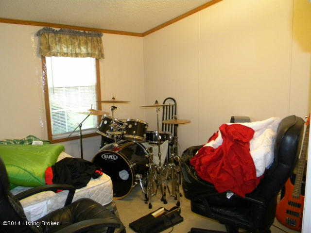 11171 Mt Eden Road Waddy, KY 40076 - Photo 15 of 34 Bedroo 2