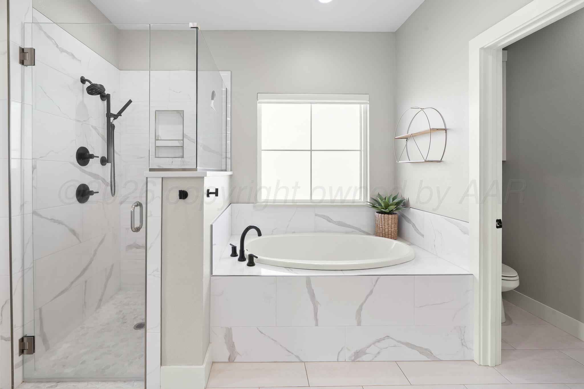 4250 Bobcat Springs Road Amarillo, TX 79119 - Photo 29 of 49 Primary Bathroom v2