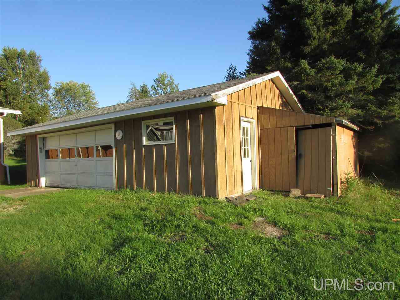 45 Jentoft Road L'Anse, MI 49946 - Photo 21 of 29