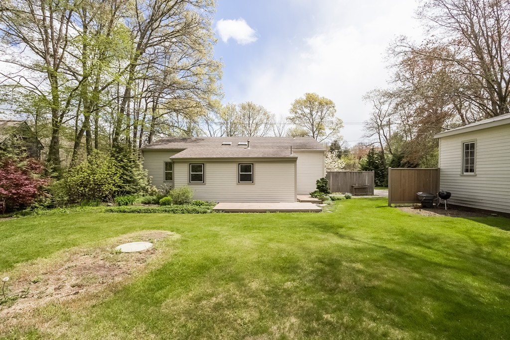 363 Main Road Westport, MA 02790 - Photo 22 of 23 Gallery Image 22