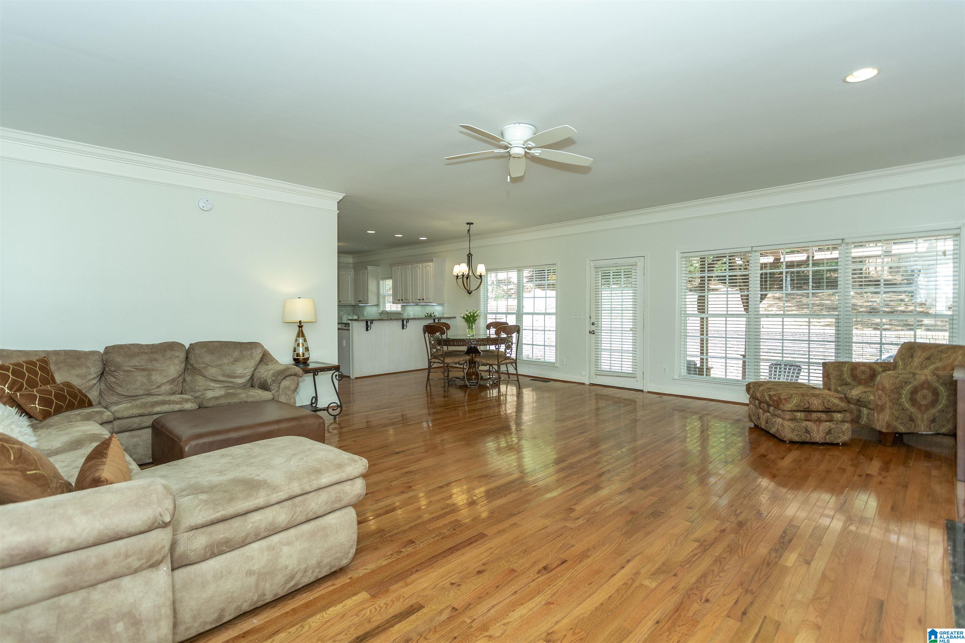 841 Meadow Ridge Lane Birmingham, AL 35242 - Photo 10 of 32