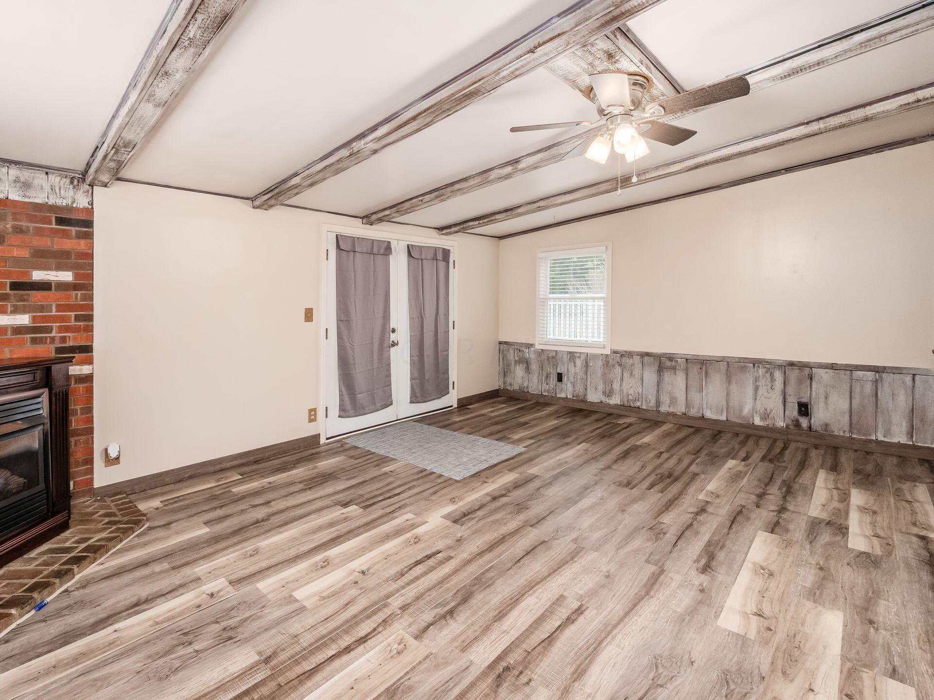 5784 Alkire Road Galloway, OH 43119 - Photo 16 of 45 011_ Rd Galloway OH 43119 USA