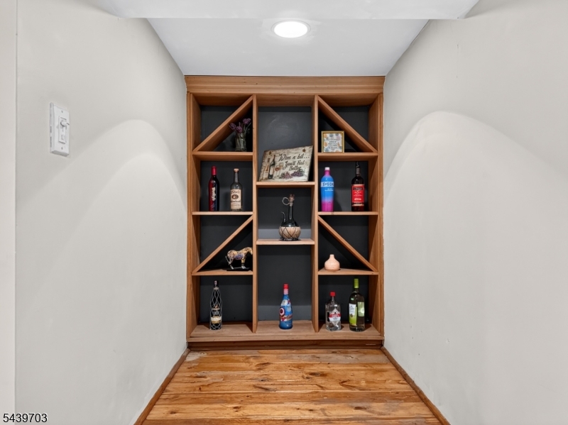 72 Hillcrest Road Watchung, NJ 07069 - Photo 21 of 25