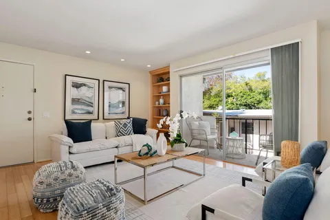 $945,000 | 1701 Anacapa Street, Unit 20, Santa Barbara, CA 93101