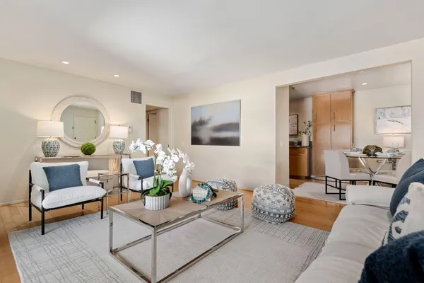 $945,000 | 1701 Anacapa Street, Unit 20, Santa Barbara, CA 93101